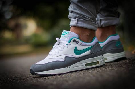 nike sneakers air max 1 essential|Nike Air Max 1 teal.